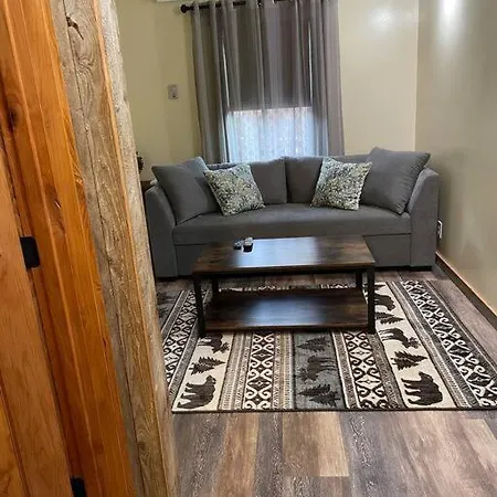 Parkway Yellowstone Guest House Apartment #3 Gardiner Exterior photo